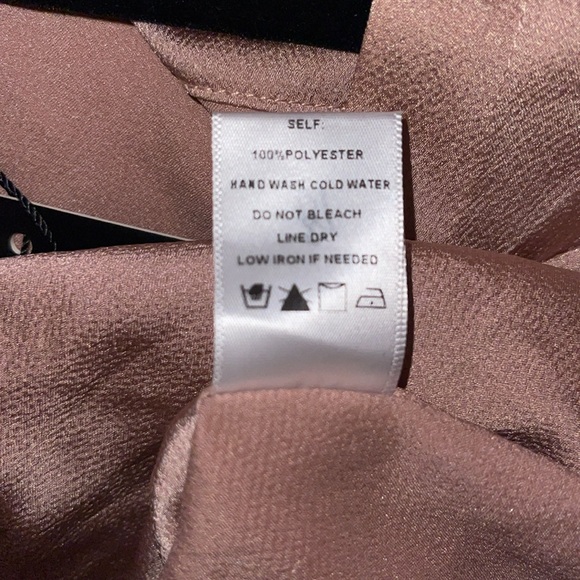 NWT Women’s J Lux Label 2 Piece Suit Size Large - Picture 4 of 7